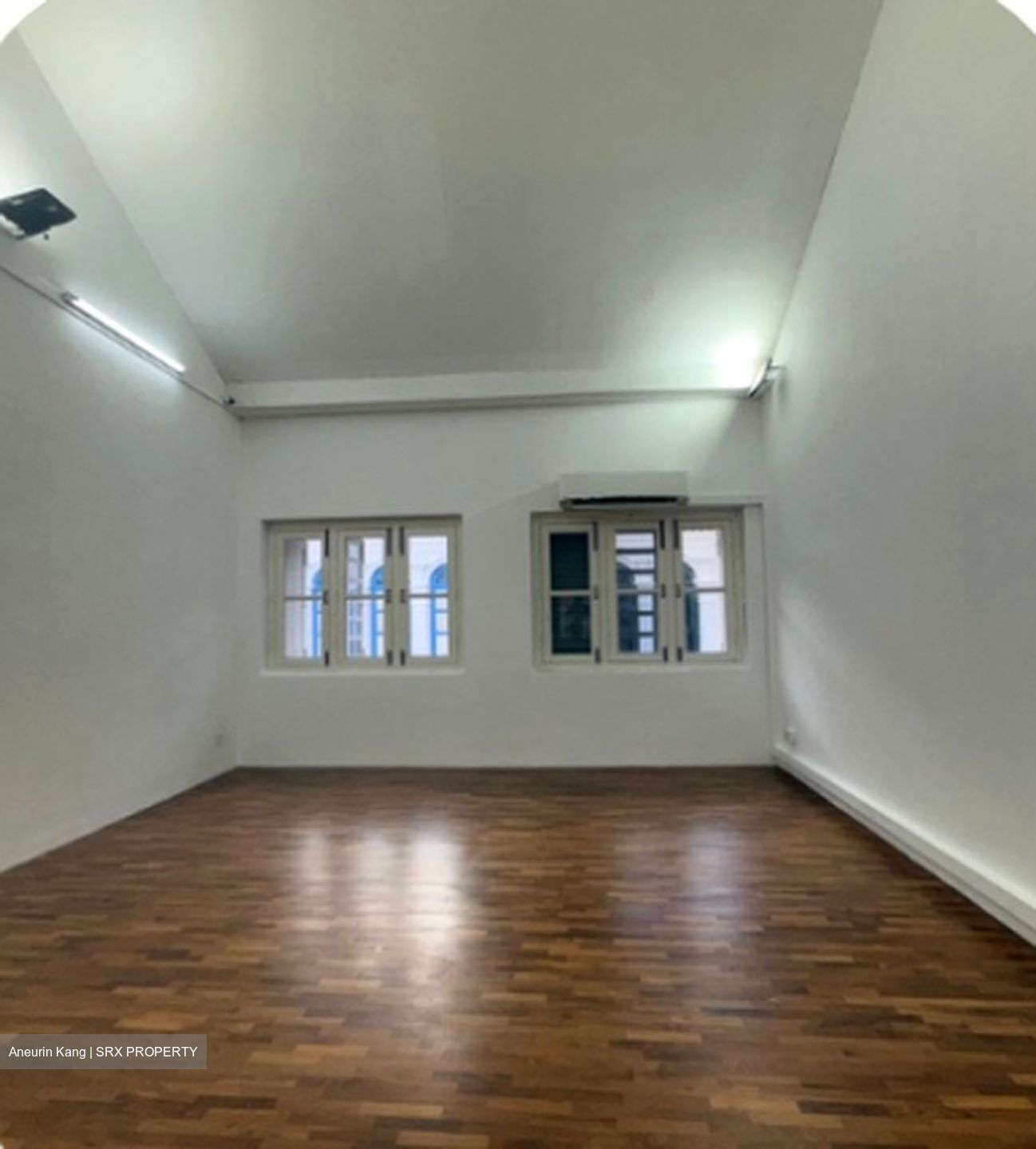 Trengganu Street (D1), Office #636398141